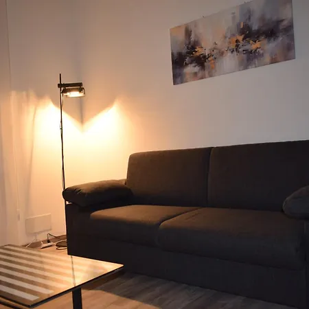 Apartment Living *